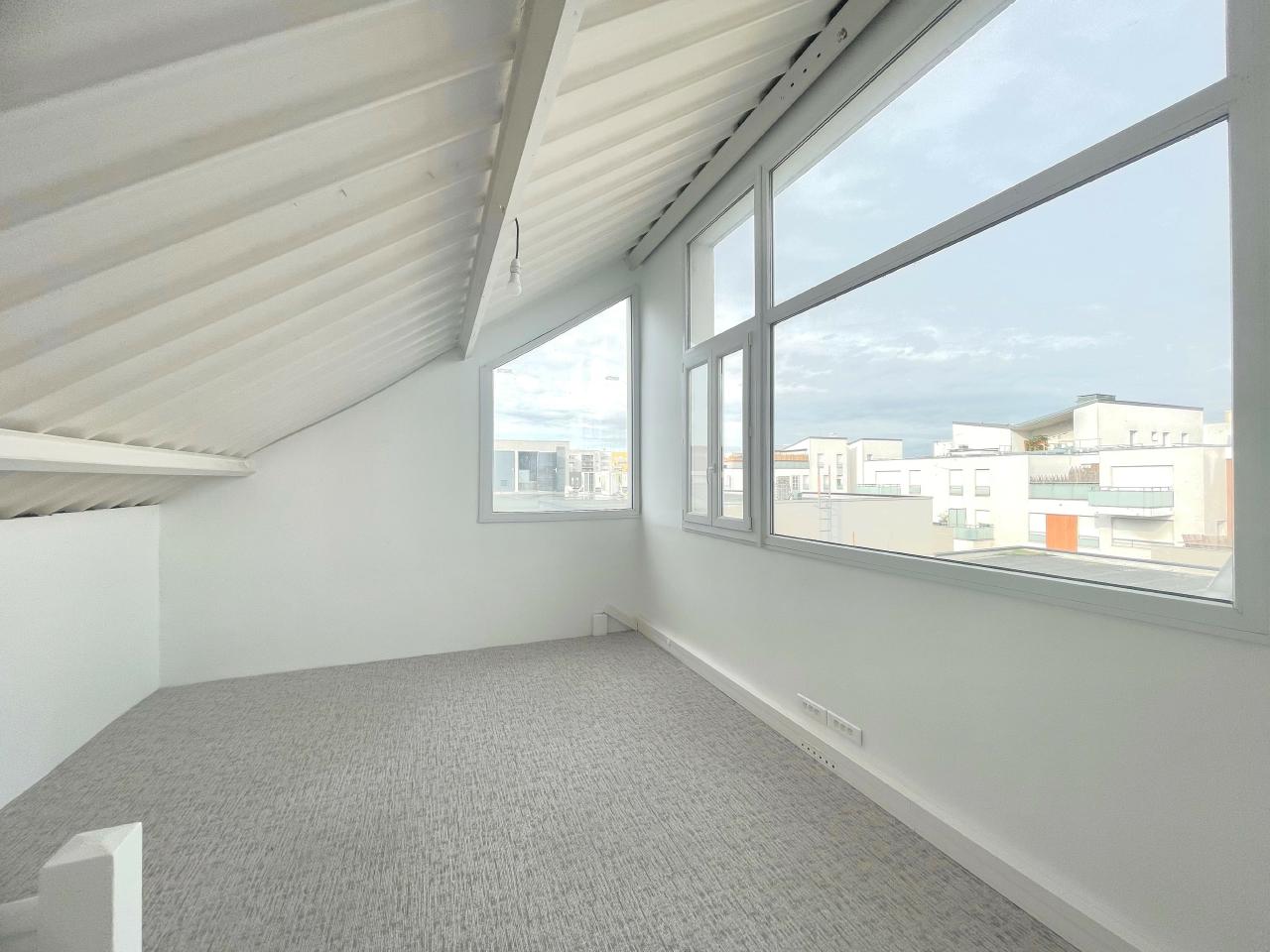 Bureau La Plaine Saint-Denis 163m² Location bureau La Plaine Saint-Denis Seine-Saint-Denis OLBUR2423847 2